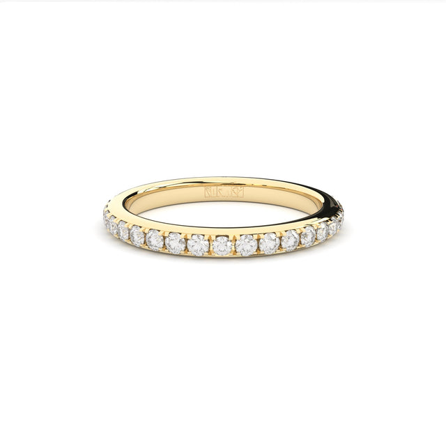 round eternity band with lab grown diamonds by Formes