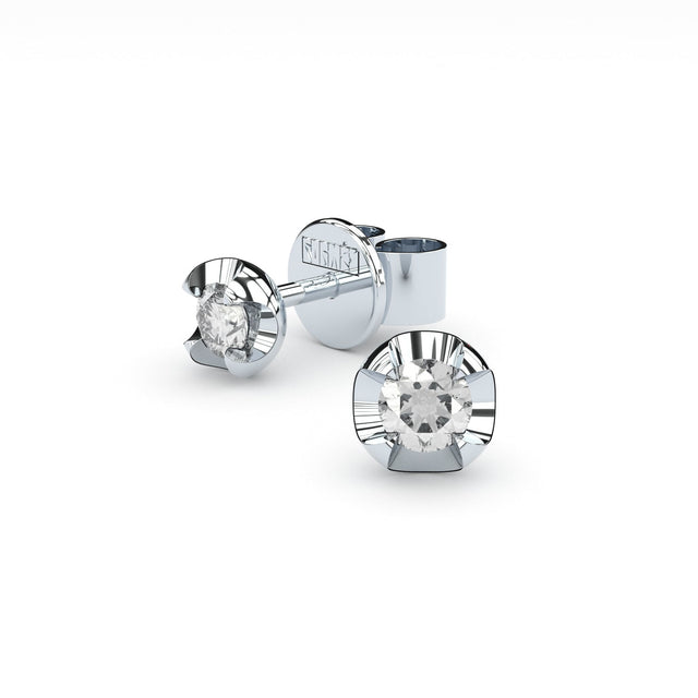 white gold stud earrings with diamonds