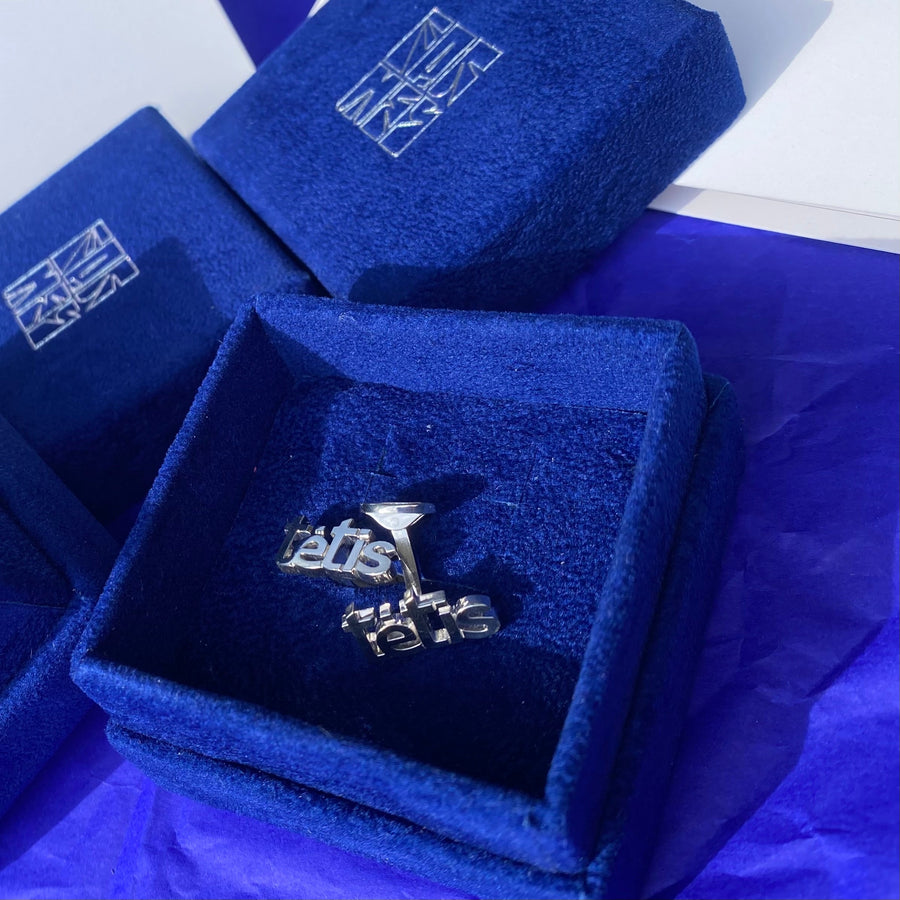 Cufflinks
