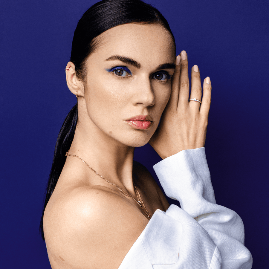 Simplicity collection. Fine lab grown diamonds jewelry by Formes. Aesthetic design and sustainable philosophy.