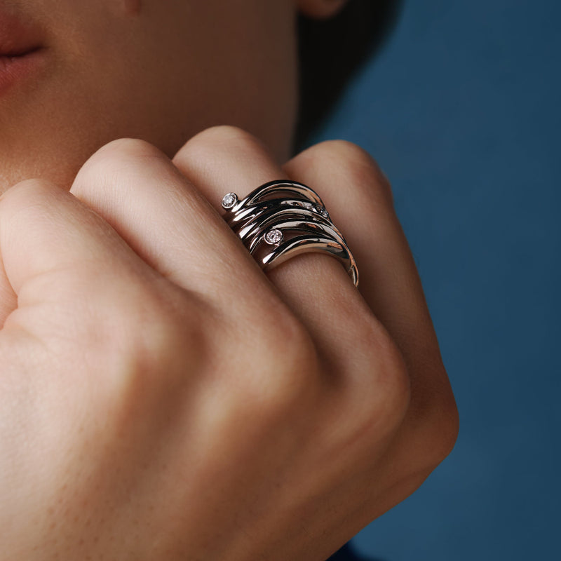 5 threads Bare Souls ring by Formes