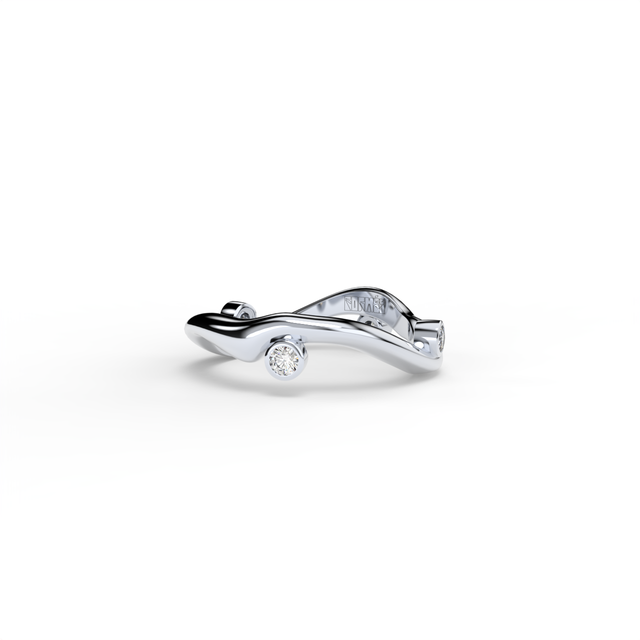Bare Souls organic golden ring with diamonds by Formes white gold