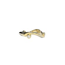 Bare Souls organic golden ring with diamonds by Formes yellow gold