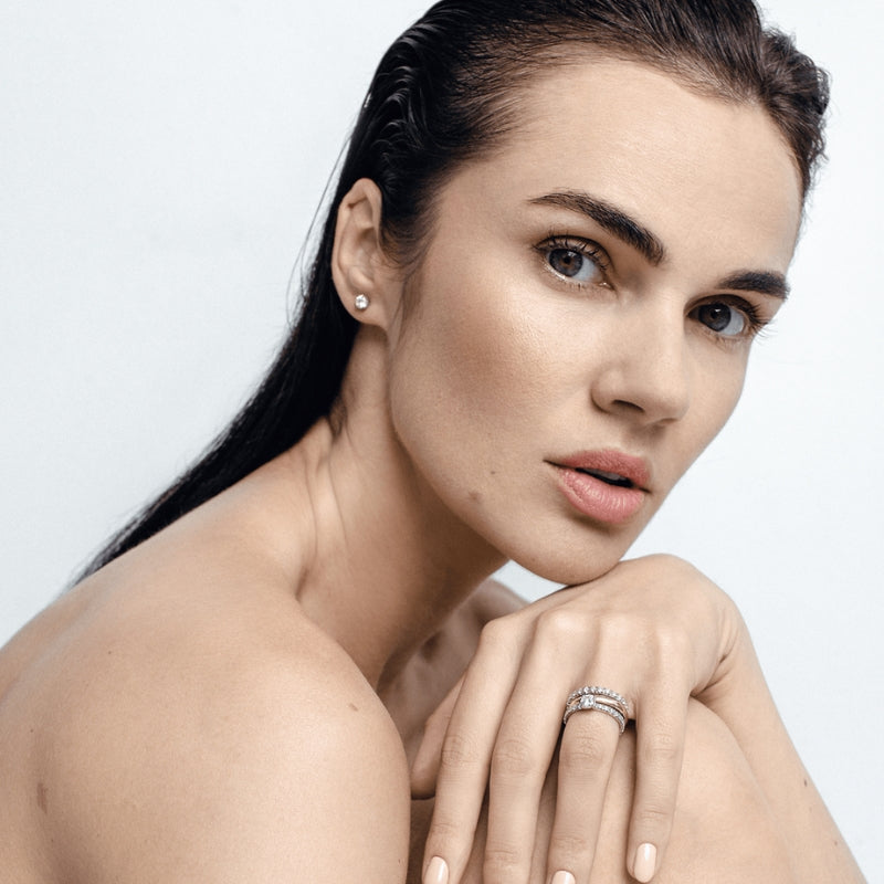Justina Jarute suzadetuviu ziedai