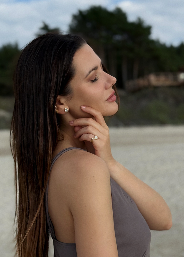 Milda Cergelyte and Formes Ocean Waves Jewels