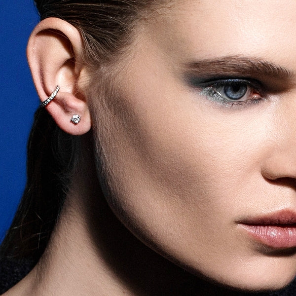 diamonds studs handmade by Formes