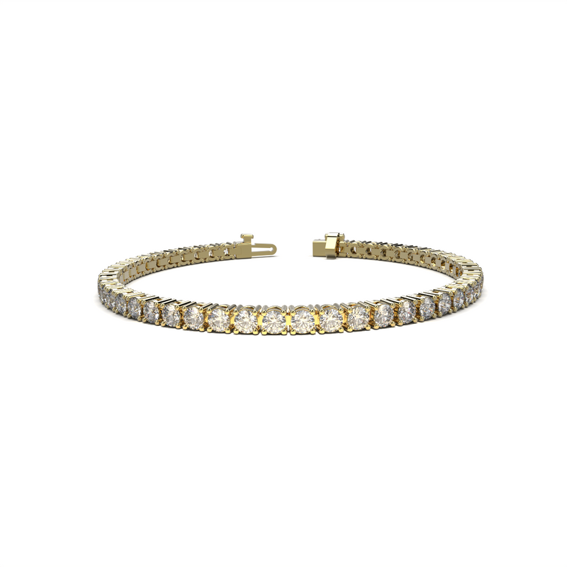 Tennis bracelet with diamonds by Formes Fine Jewelry with perfect closure