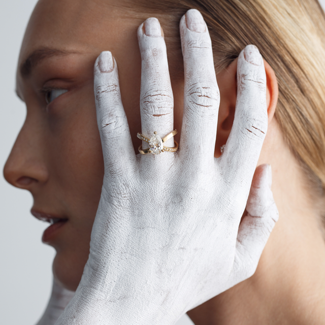 Reflection ring – teardrop Reflection ring – teardrop