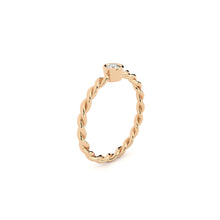 lab grown diamond twisted ring