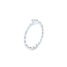 lab grown diamond twisted ring
