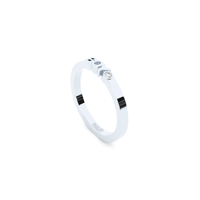 boy ring from gold with lab grown diamond designed by Formes