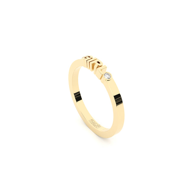 golden girl ring with lab grown diamond designed by Formes