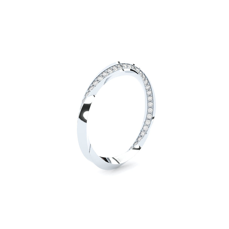 torsion ring with diamonds by formes